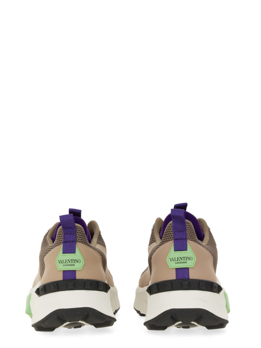 990187.JPEG
