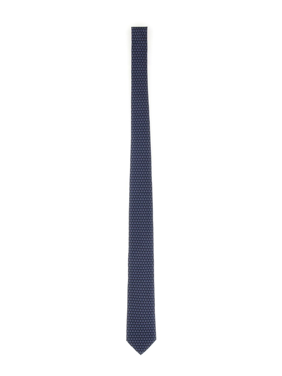 1129048.JPEG