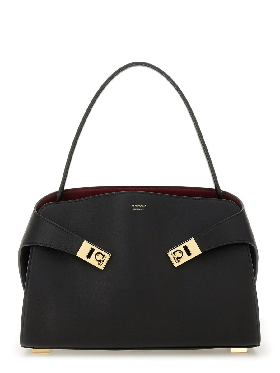 1137533.JPEG