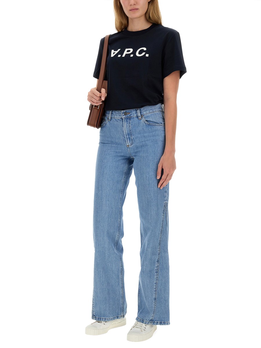 1093495.JPEG