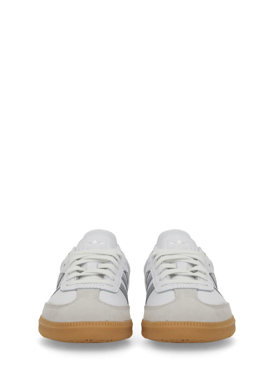 1140019.JPEG