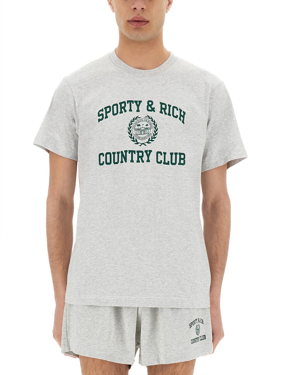 VARSITY CREST 티셔츠